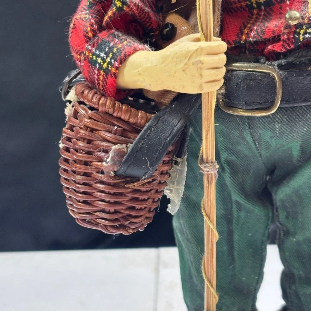 Santa Fisherman Figurine Statue Fishin Pole-Fish-Creel Basket Vest Hat 12